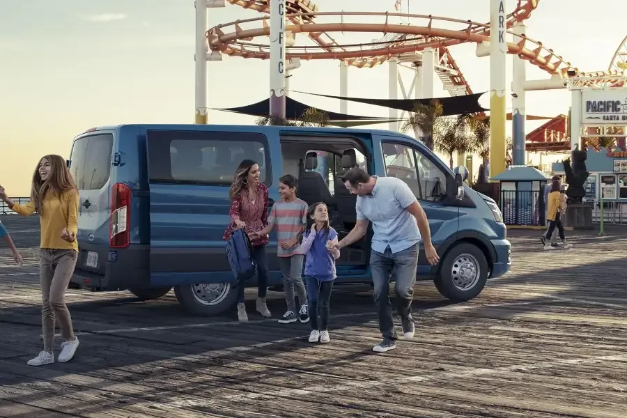 Families & reunions — Nation Van Rentals passenger van